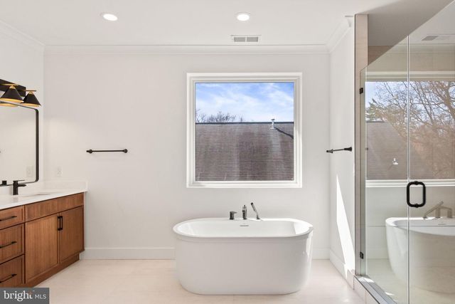 4017 WOODLAND RD, Annandale, VA 22003