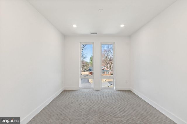 4017 WOODLAND RD, Annandale, VA 22003