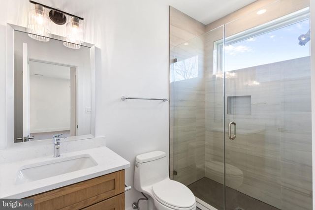 4017 WOODLAND RD, Annandale, VA 22003