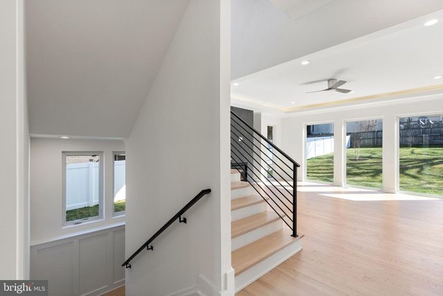 4017 WOODLAND RD, Annandale, VA 22003