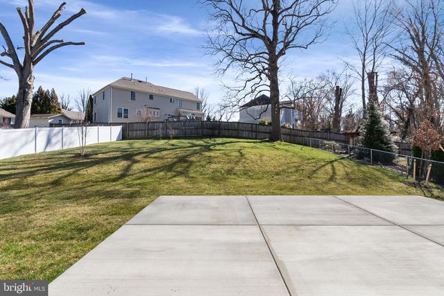 4017 WOODLAND RD, Annandale, VA 22003