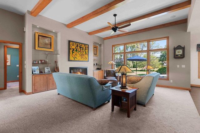 1900 E ORCHARD BLOSSOM DRIVE, Appleton, WI 54915
