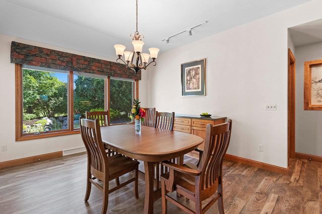 1900 E ORCHARD BLOSSOM DRIVE, Appleton, WI 54915