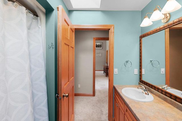 1900 E ORCHARD BLOSSOM DRIVE, Appleton, WI 54915