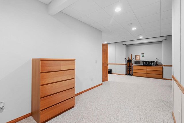 1900 E ORCHARD BLOSSOM DRIVE, Appleton, WI 54915