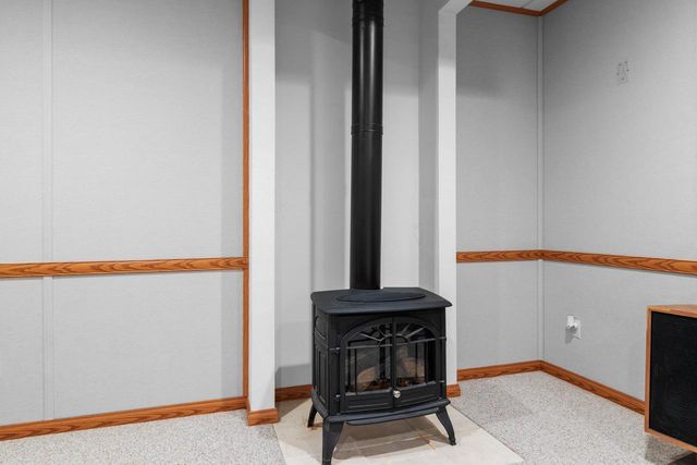 1900 E ORCHARD BLOSSOM DRIVE, Appleton, WI 54915