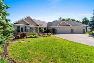 1900 E ORCHARD BLOSSOM DRIVE, Appleton, WI 54915