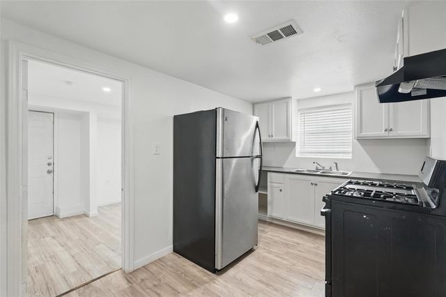 5341 Ash Lane A, Dallas, TX 75223