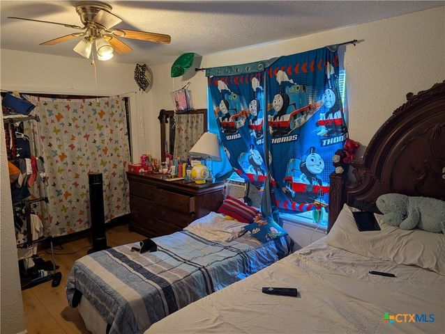 517 N 12th Street, Temple, TX 76501