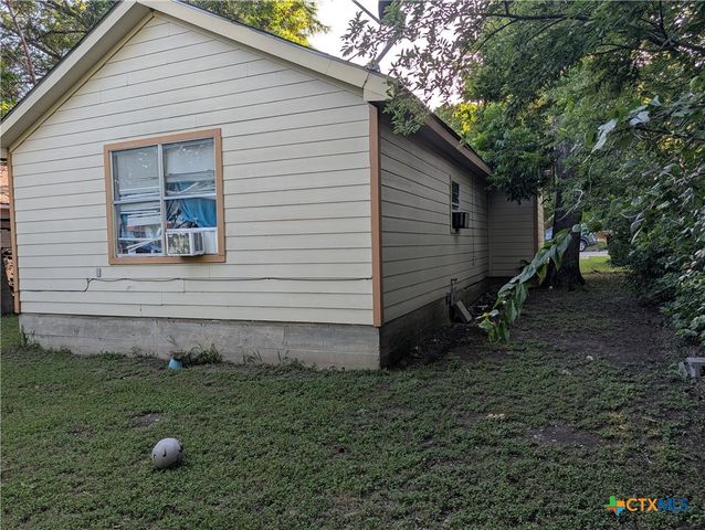 517 N 12th Street, Temple, TX 76501
