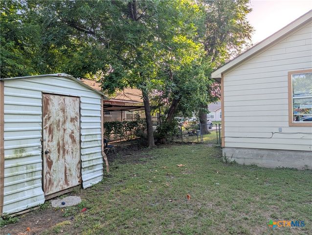 517 N 12th Street, Temple, TX 76501