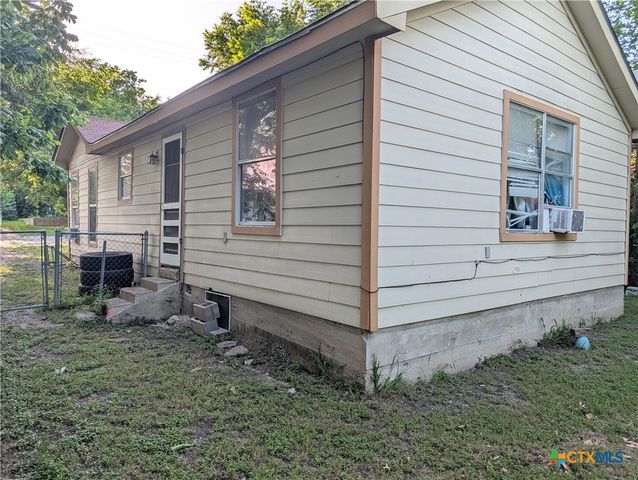 517 N 12th Street, Temple, TX 76501
