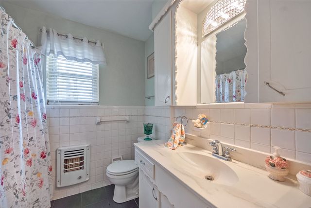 5739 Banting Way, Dallas, TX 75227