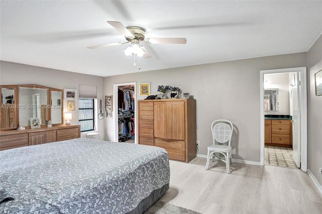 1221 NW 78th Avenue, Plantation, FL 33322