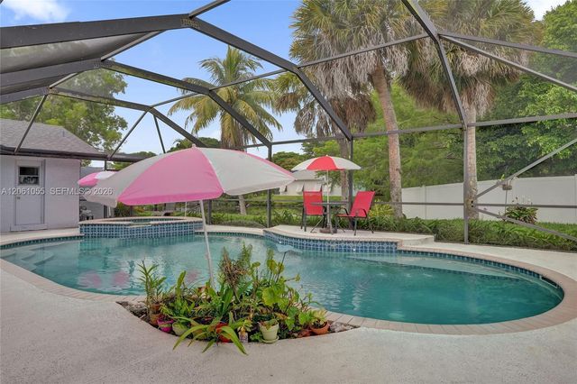 1221 NW 78th Avenue, Plantation, FL 33322