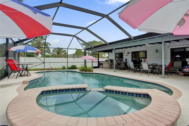 1221 NW 78th Avenue, Plantation, FL 33322