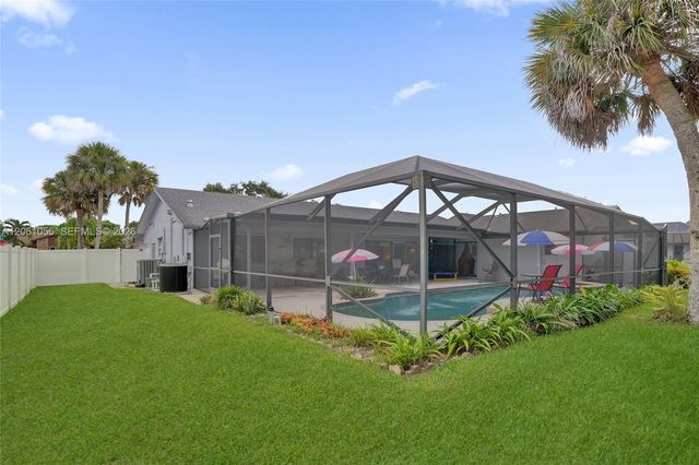 1221 NW 78th Avenue, Plantation, FL 33322