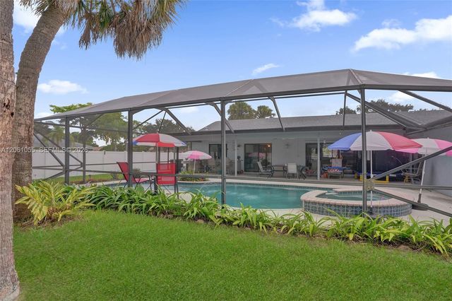 1221 NW 78th Avenue, Plantation, FL 33322