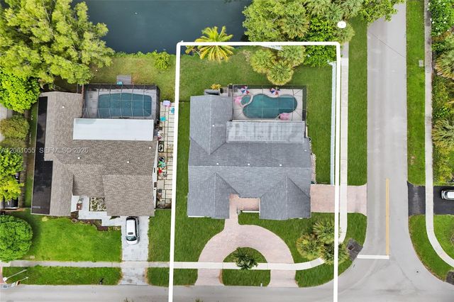 1221 NW 78th Avenue, Plantation, FL 33322