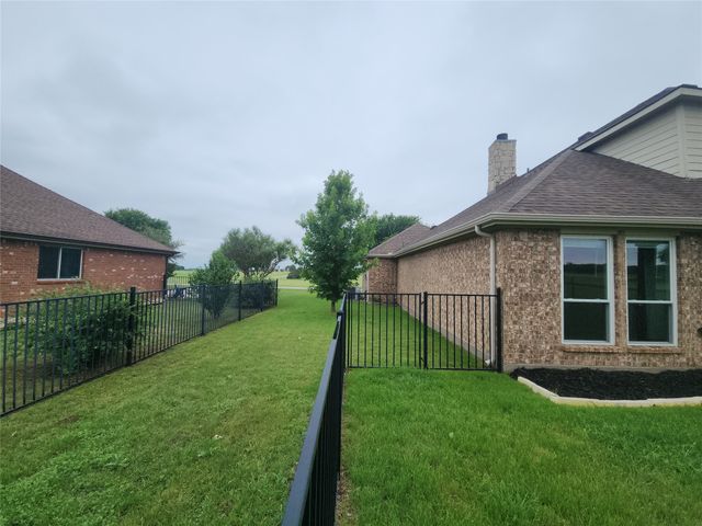 7009 Turnberry Drive, Cleburne, TX 76033
