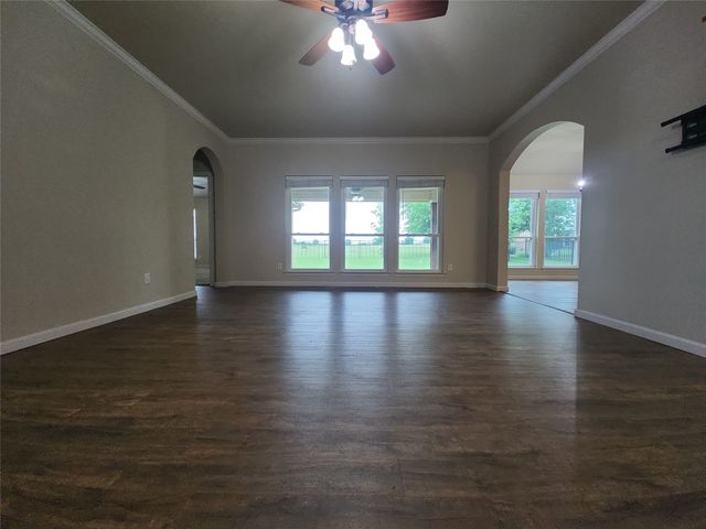 7009 Turnberry Drive, Cleburne, TX 76033
