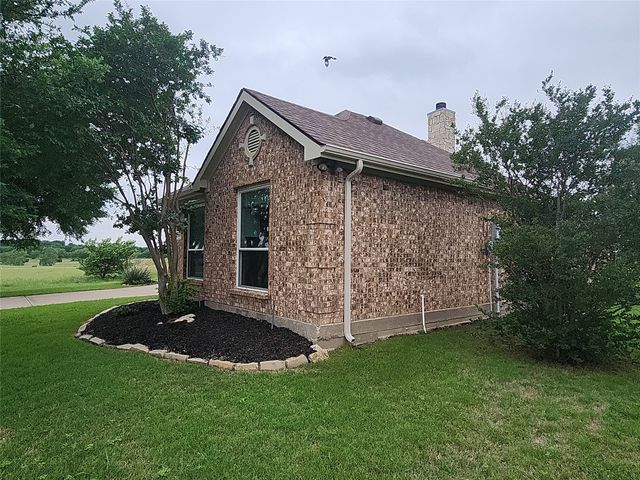 7009 Turnberry Drive, Cleburne, TX 76033
