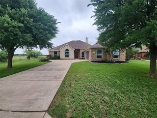 7009 Turnberry Drive, Cleburne, TX 76033