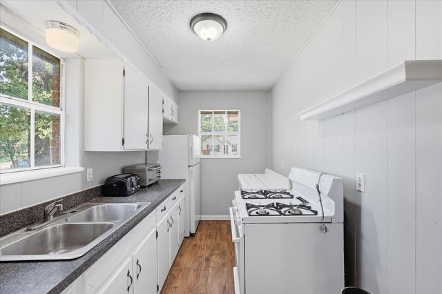 332 Ruth Street, Denton, TX 76205