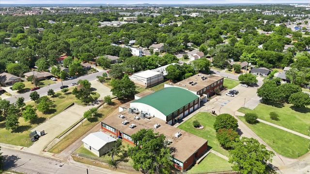 332 Ruth Street, Denton, TX 76205