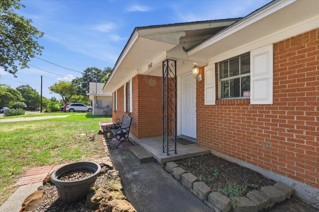 332 Ruth Street, Denton, TX 76205