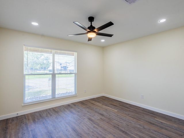 4501 Areca Drive, Bay City, TX 77414