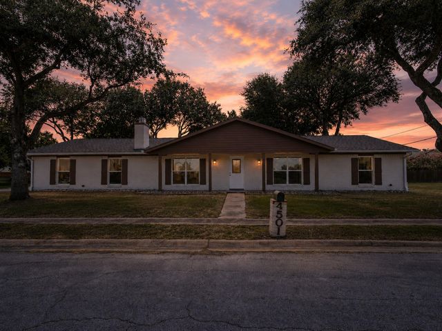 4501 Areca Drive, Bay City, TX 77414