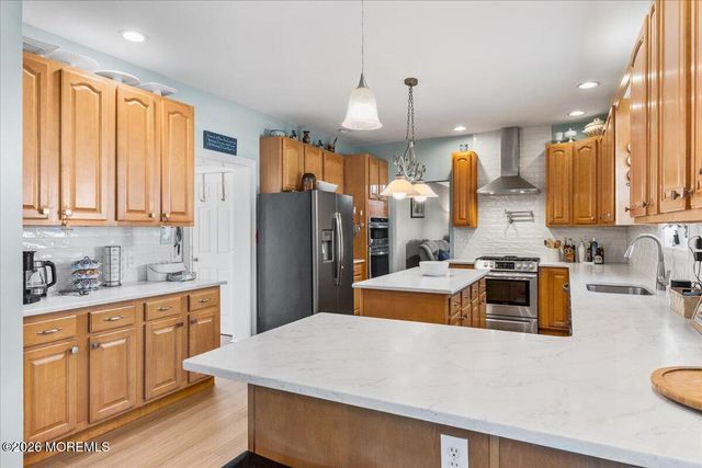 717 Jersey Avenue, Spring Lake, NJ 07762