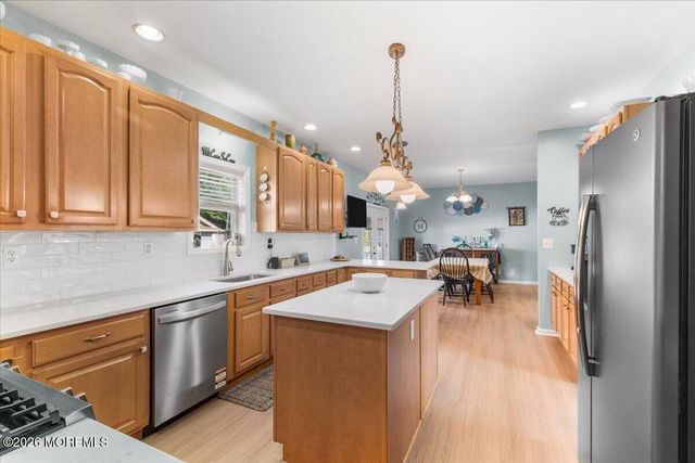 717 Jersey Avenue, Spring Lake, NJ 07762