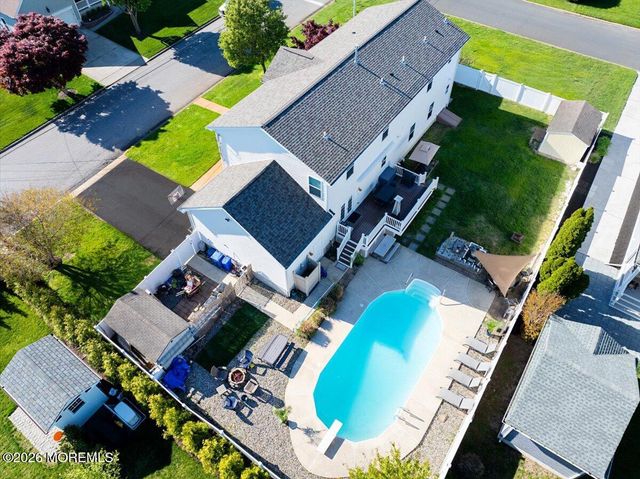 717 Jersey Avenue, Spring Lake, NJ 07762