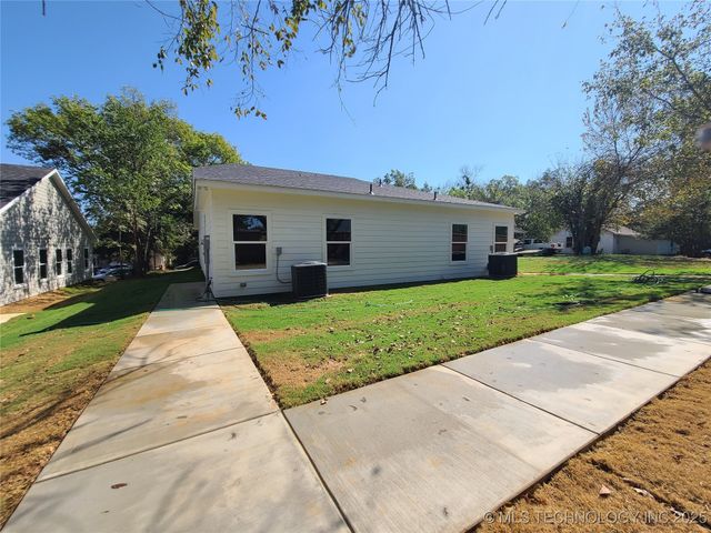 507 NE 5th Avenue, Durant, OK 74701