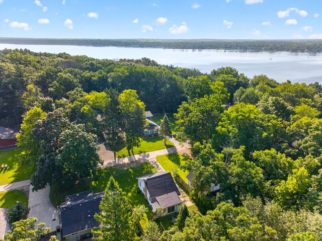 3231 Chicago Club Drive, Delavan, WI 53115
