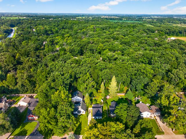 3231 Chicago Club Drive, Delavan, WI 53115
