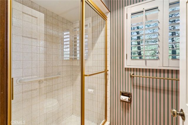 524 Golf Course Road, Lake Arrowhead, CA 92352