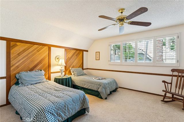 524 Golf Course Road, Lake Arrowhead, CA 92352