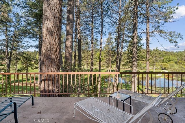 524 Golf Course Road, Lake Arrowhead, CA 92352