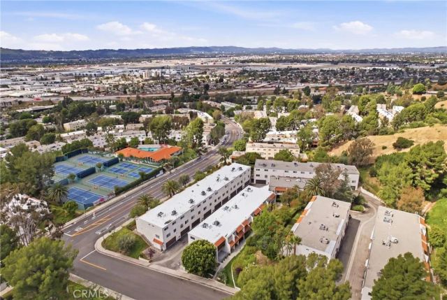 7802 Via Tortona, Burbank, CA 91504