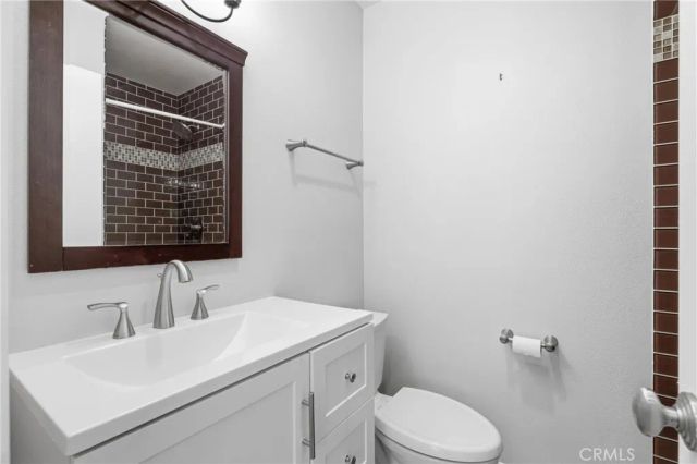 7802 Via Tortona, Burbank, CA 91504