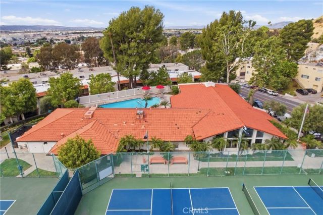 7802 Via Tortona, Burbank, CA 91504