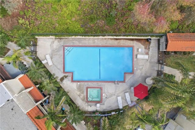 7802 Via Tortona, Burbank, CA 91504