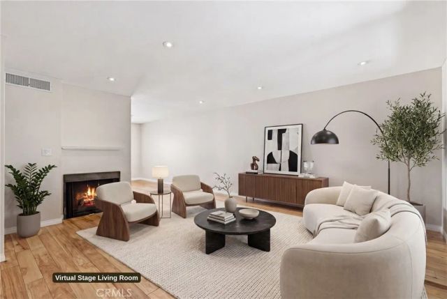 7802 Via Tortona, Burbank, CA 91504