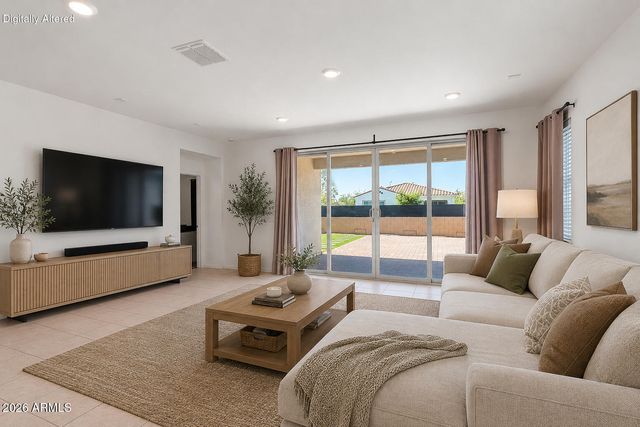 9209 W Wilow Bend Lane, Phoenix, AZ 85037