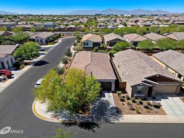 9209 W Wilow Bend Lane, Phoenix, AZ 85037