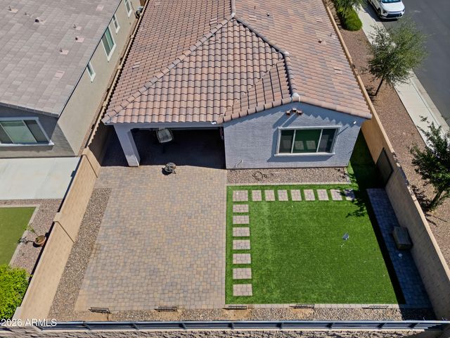 9209 W Wilow Bend Lane, Phoenix, AZ 85037