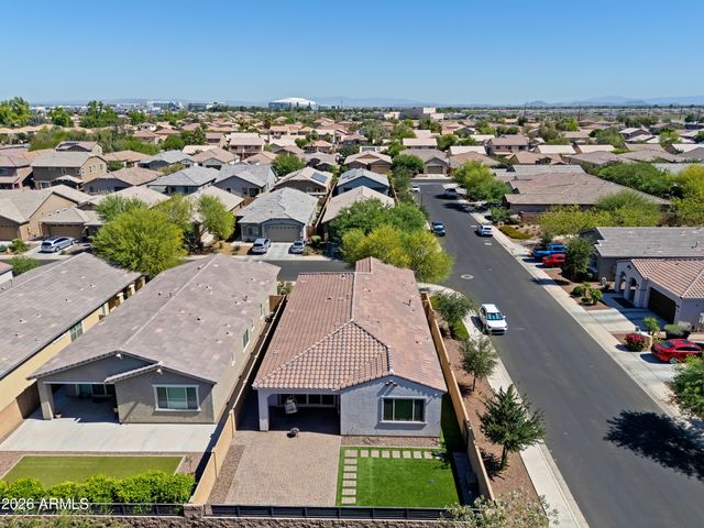9209 W Wilow Bend Lane, Phoenix, AZ 85037